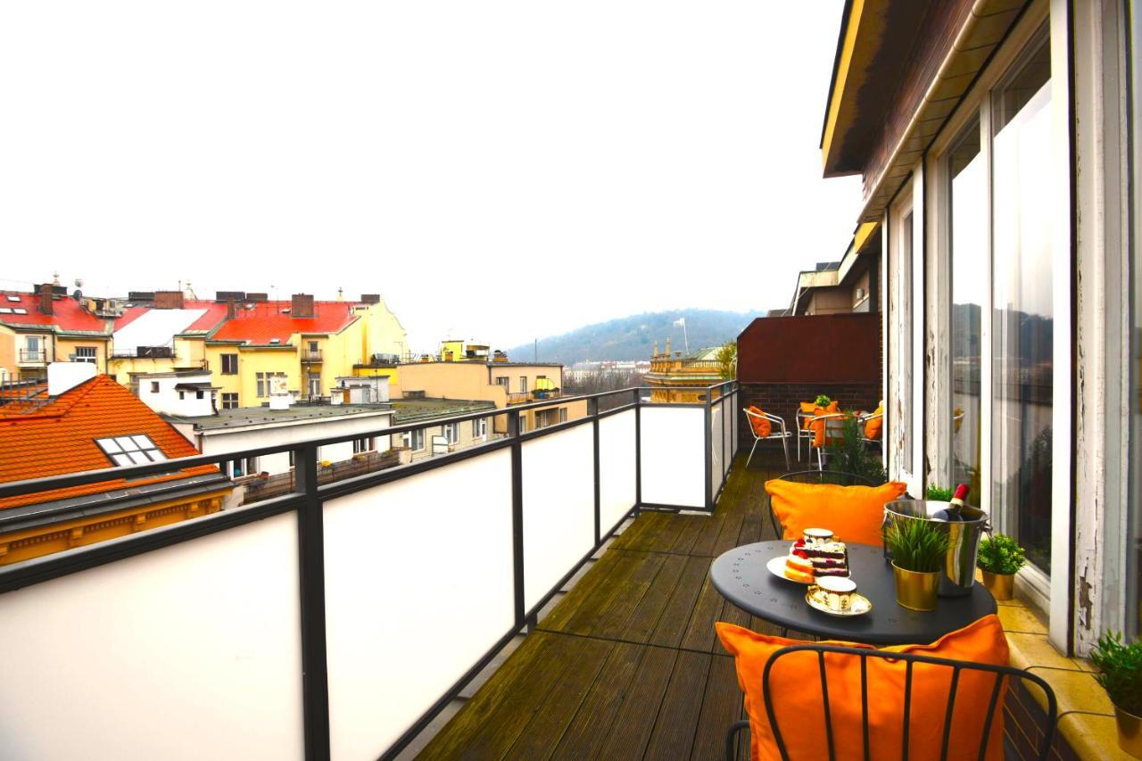 Waterfront River Side Roof Top Apartment - Terrace With City View 프라하 외부 사진